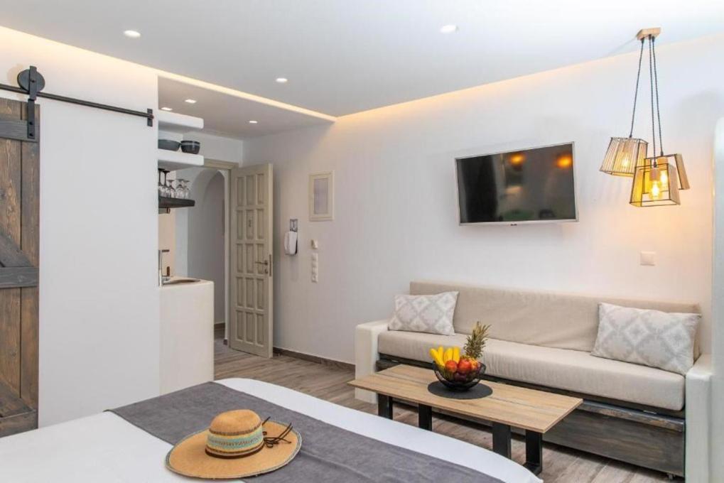 Blue Heart Luxury Suites Naxos City Eksteriør bilde