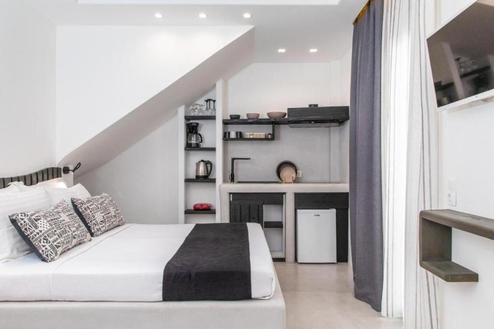 Blue Heart Luxury Suites Naxos City Eksteriør bilde